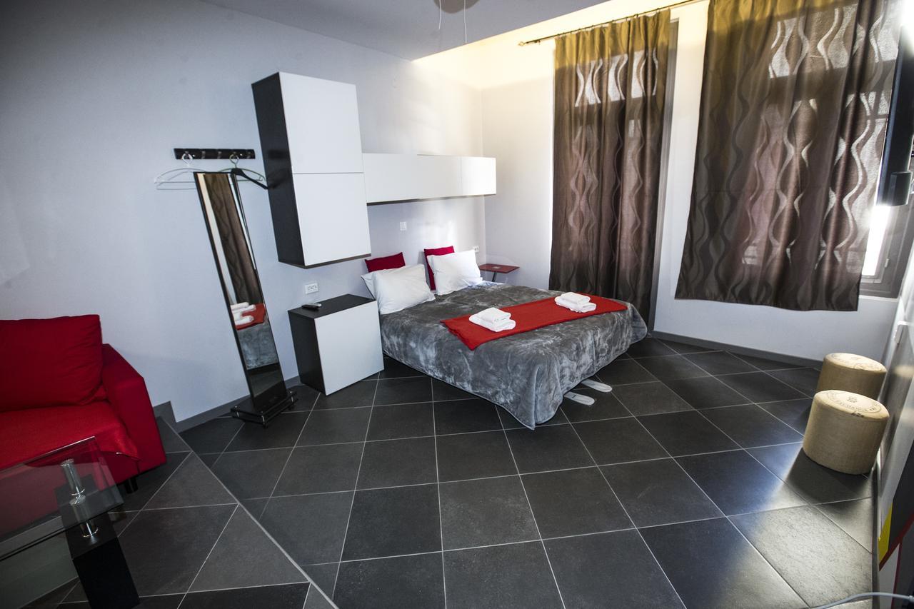 Trendy Living In Monastiraki Apartment Athens Exterior photo