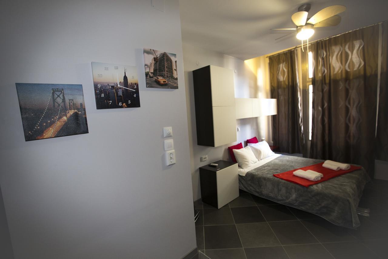Trendy Living In Monastiraki Apartment Athens Exterior photo