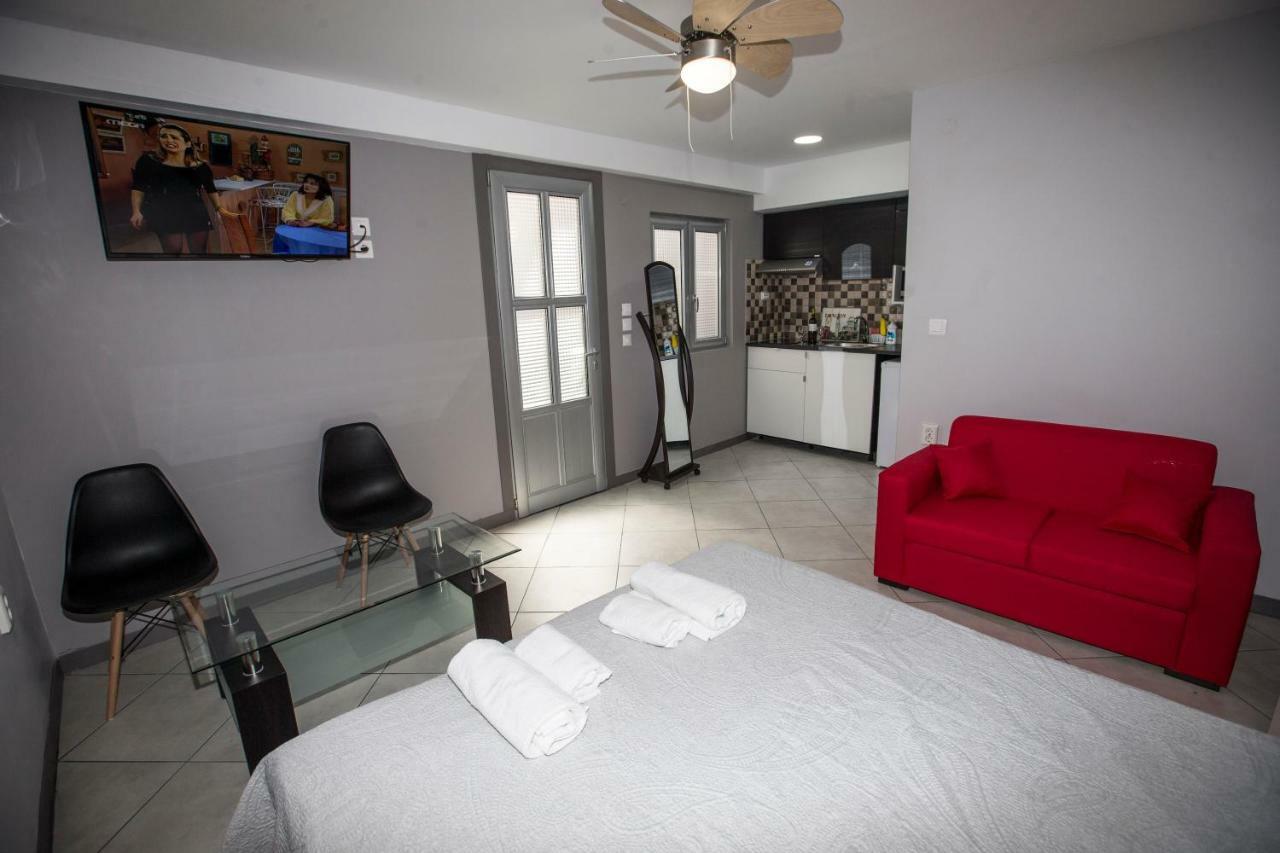 Trendy Living In Monastiraki Apartment Athens Exterior photo