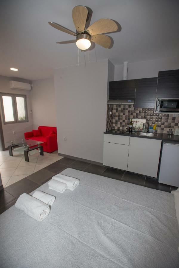 Trendy Living In Monastiraki Apartment Athens Exterior photo
