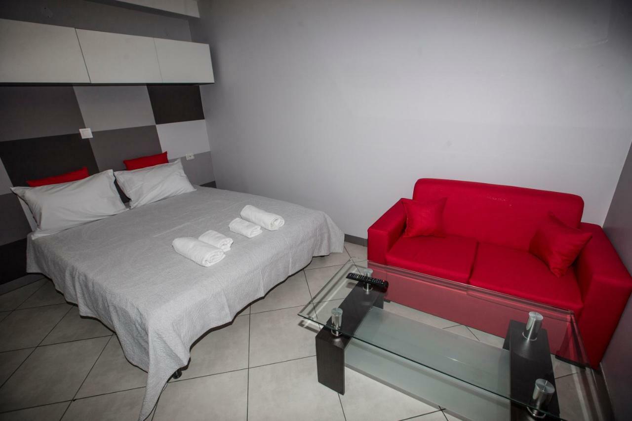 Trendy Living In Monastiraki Apartment Athens Exterior photo
