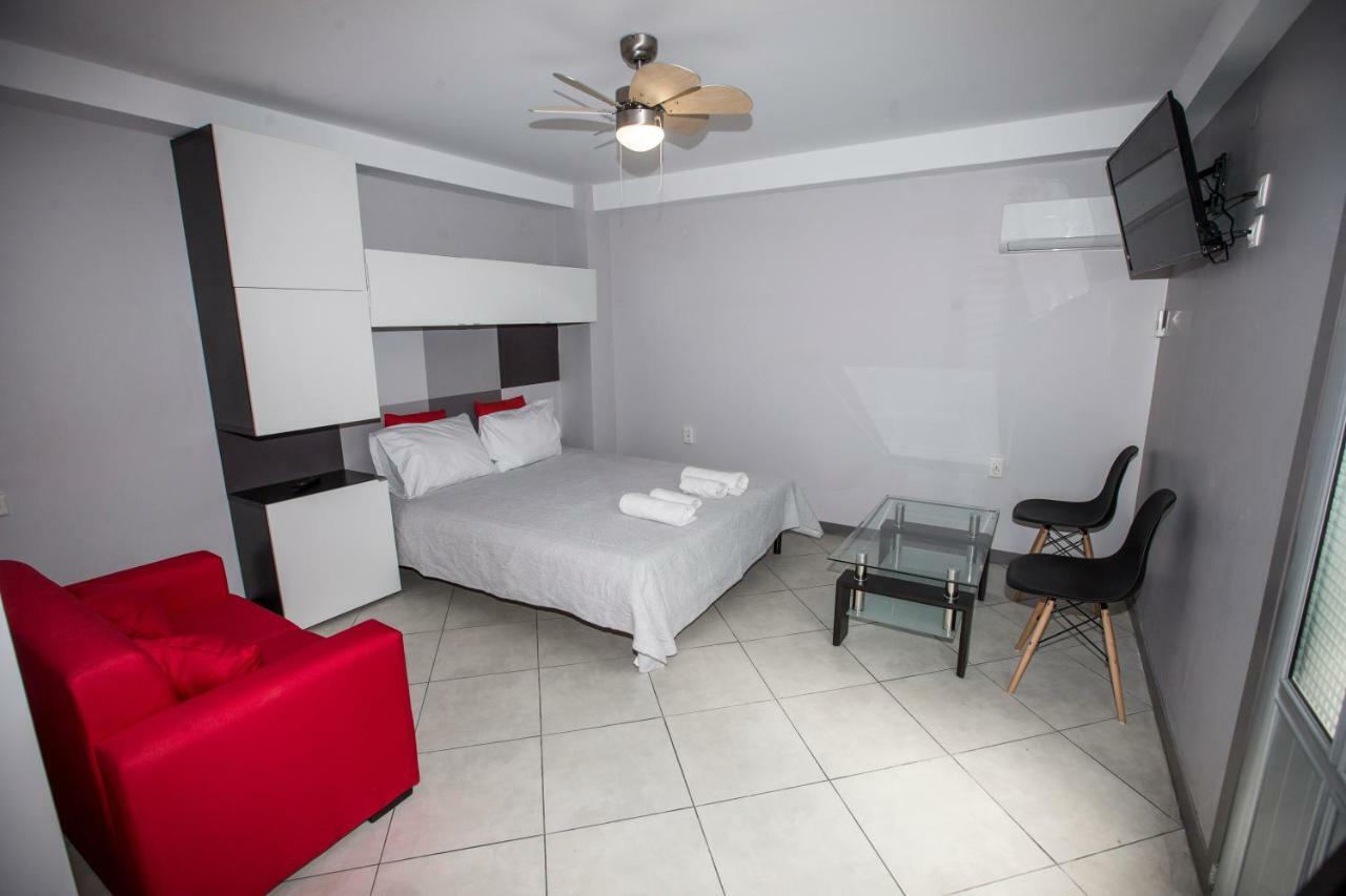 Trendy Living In Monastiraki Apartment Athens Exterior photo