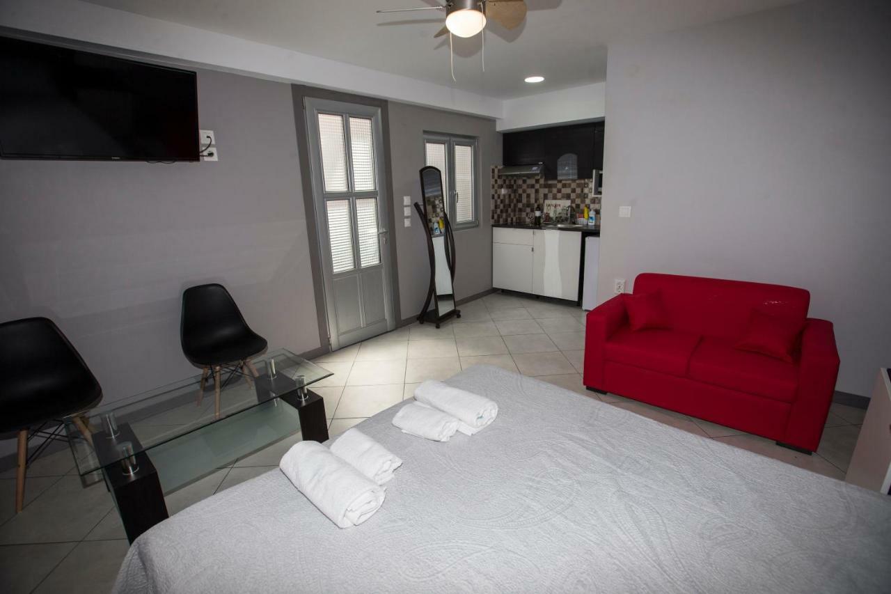 Trendy Living In Monastiraki Apartment Athens Exterior photo